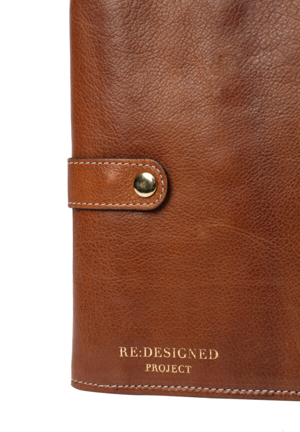 Project 7 - Walnut/Gold